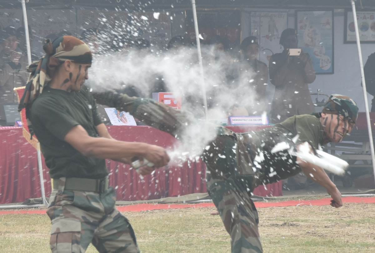 pictures of army mela in lucknow