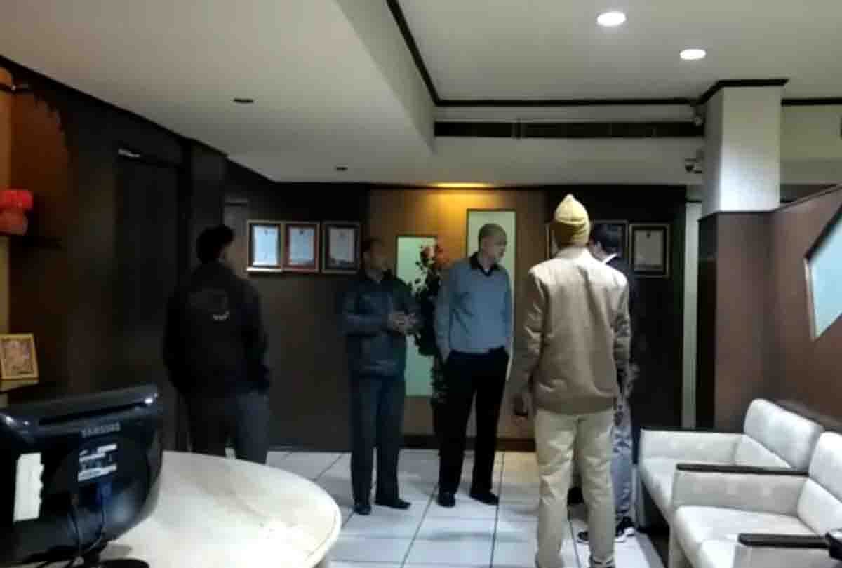 7800 crore scam: accused Uday Desai out of jail, Know how