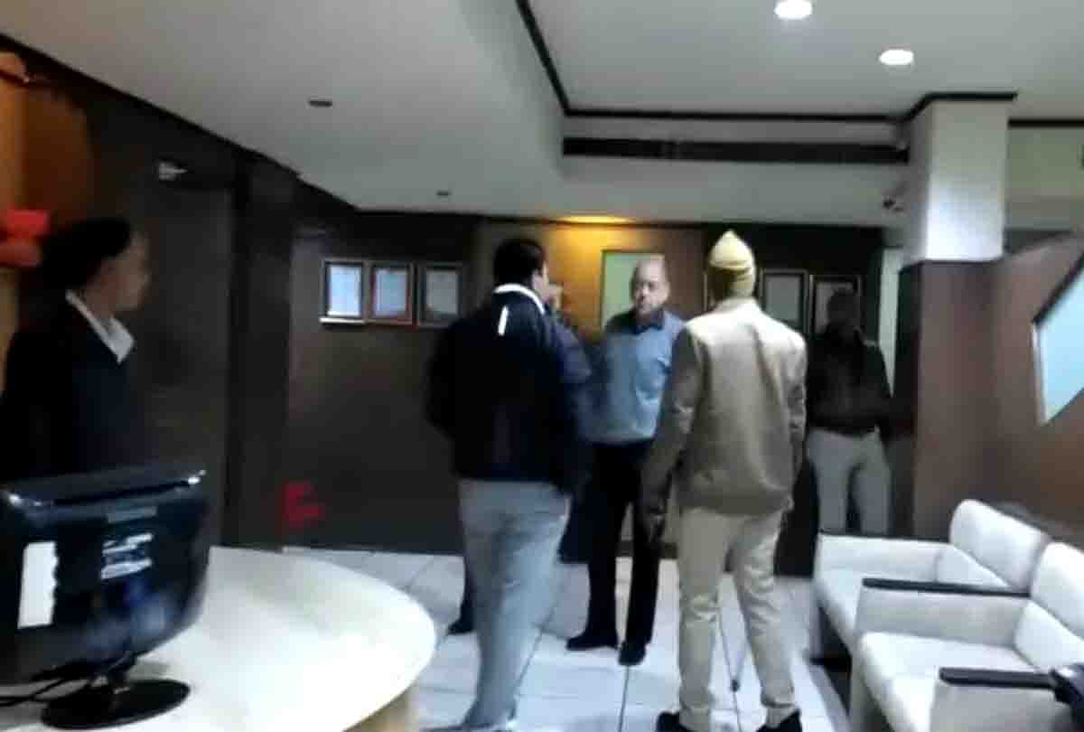 CBI raids four locations of diamond trader Uday Desai in a Rs 3635-crore bank fraud case