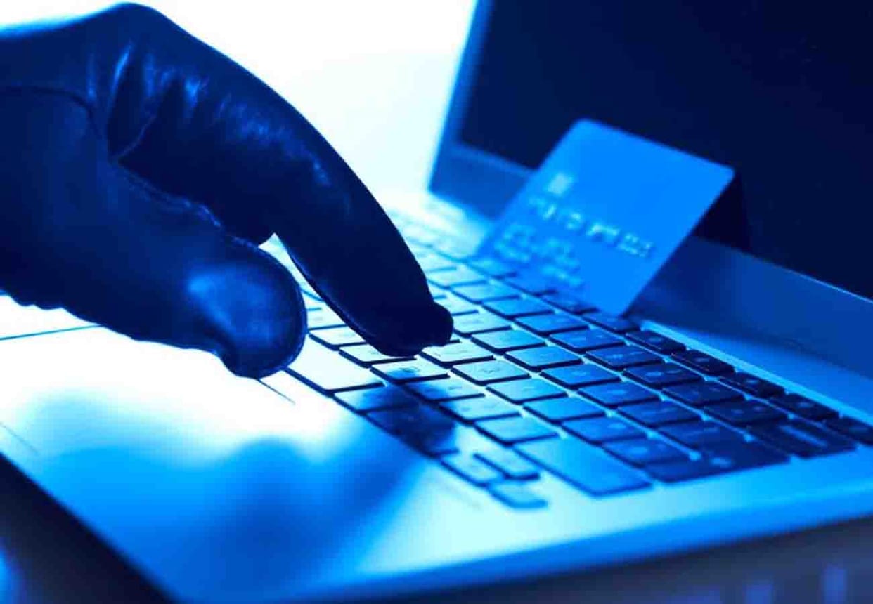 Cyber thugs extorted Rs 1.39 lakh from a youth account in kanpur