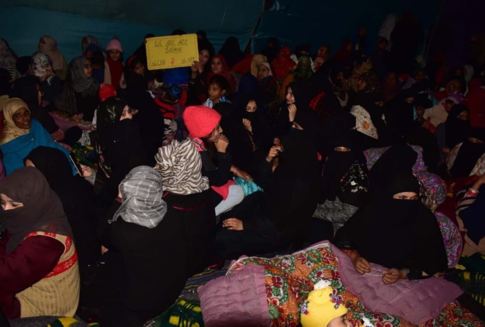 Muslim Women Protest against Caa Whole Night Like Shaheen bagh in haldwani
