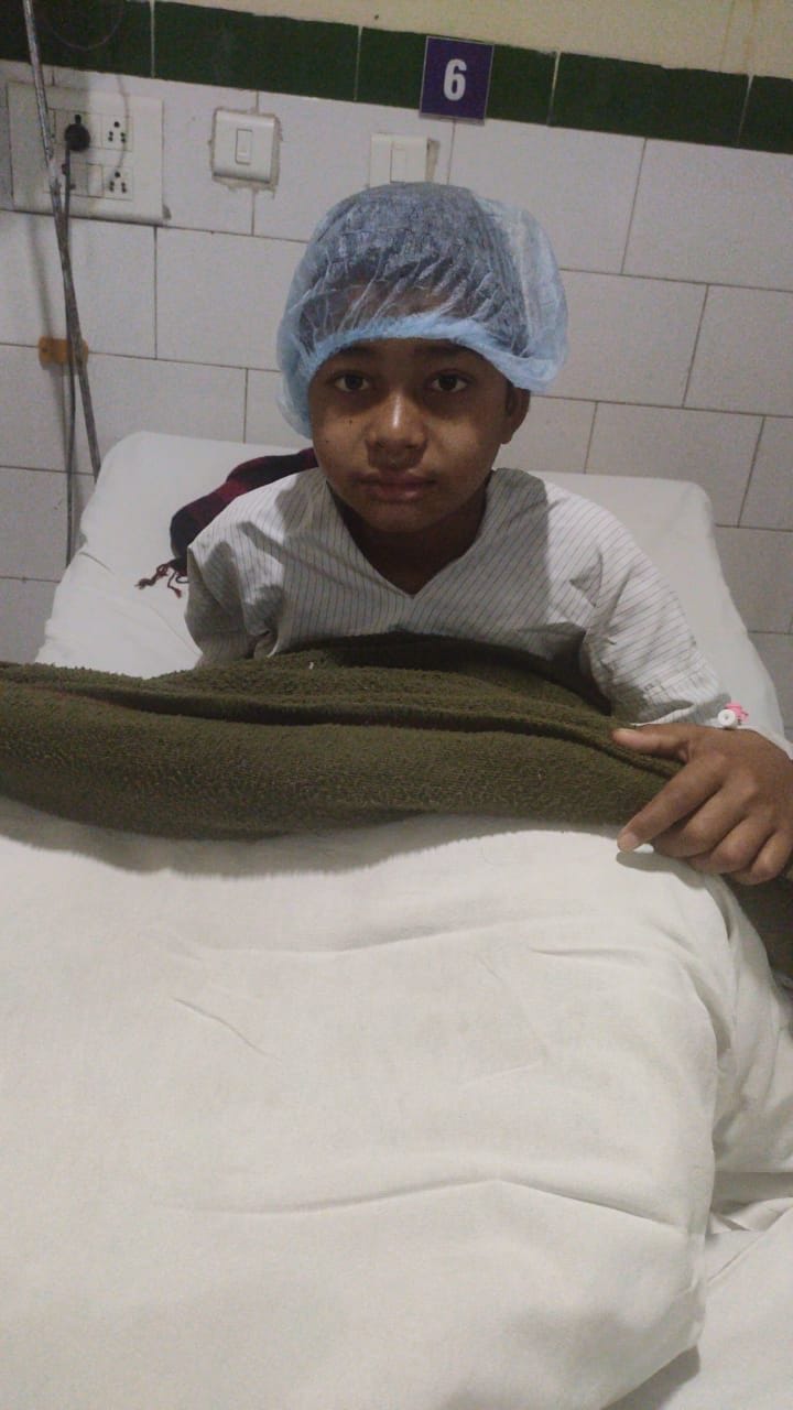 Needles extracted from lungs of 14 year old child in STH