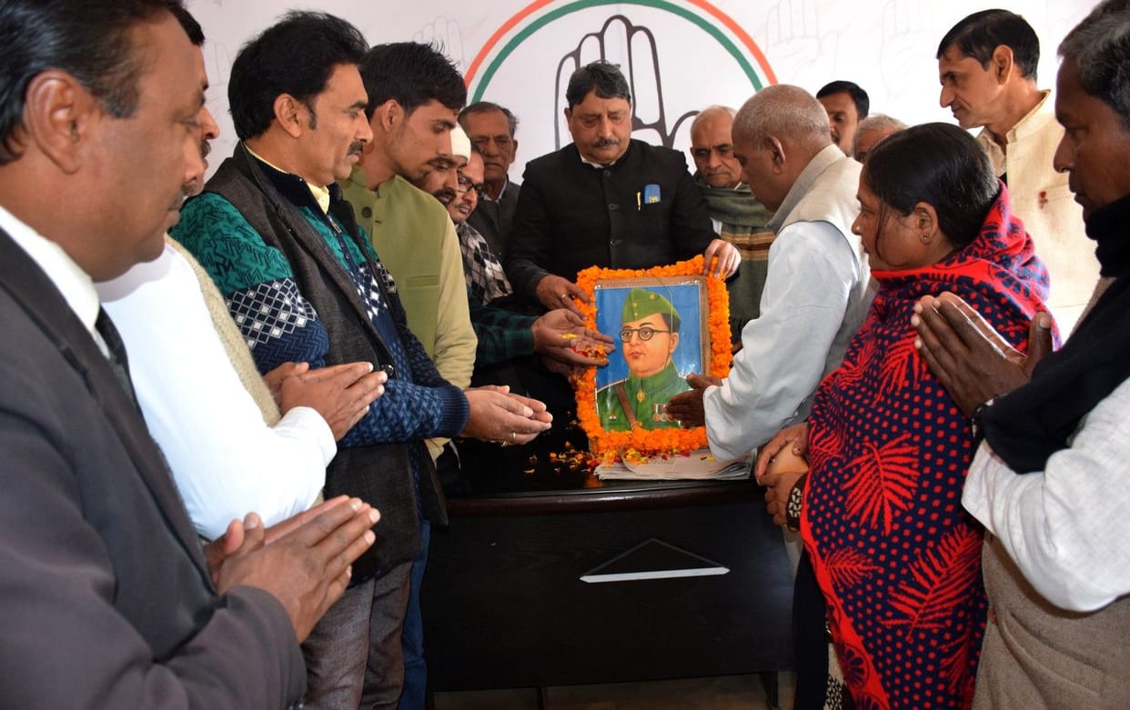 rganizations bow to Netaji