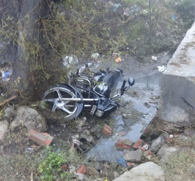 Mischievous elements created trouble in village Chinouli