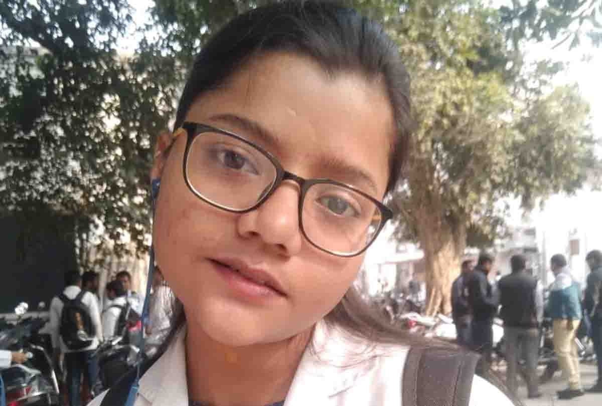 GSVM MBBS girl student missing, scooty found on Ganga barrage