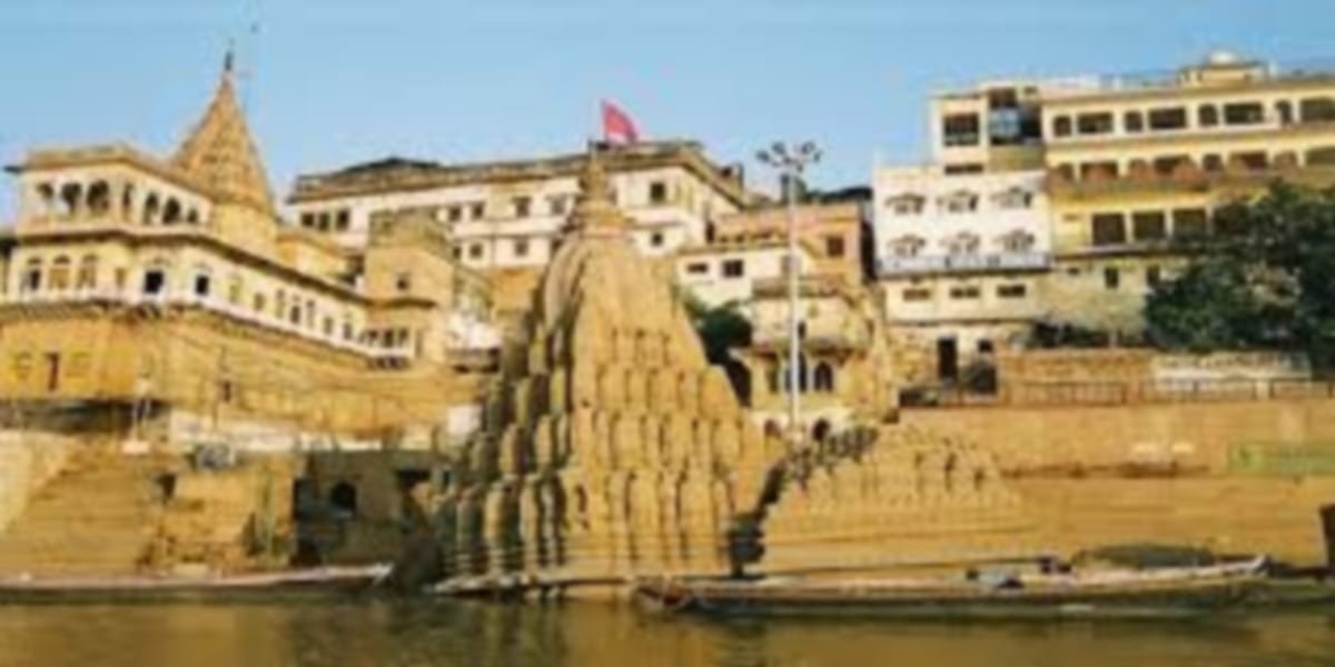 Ratneshwar Temple of lord shiva there no worship no aarti in varanasi