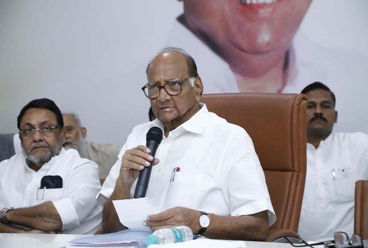 Application before the Koregaon Bhima Commission of Enquiry, to summon NCP Sharad Pawar
