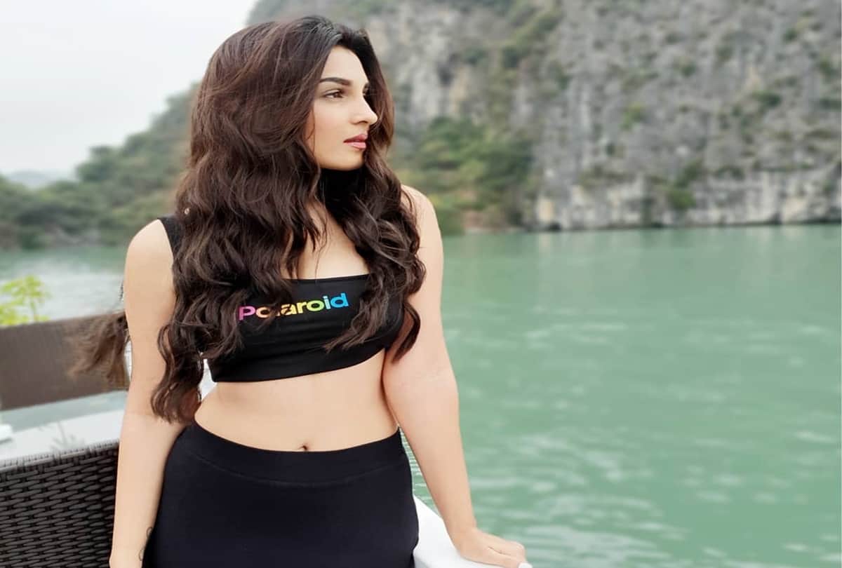 TV Serial Srimad Bhagwat Mahapuran Radha Aka Shiny Doshi Bold Pictures Are viral
