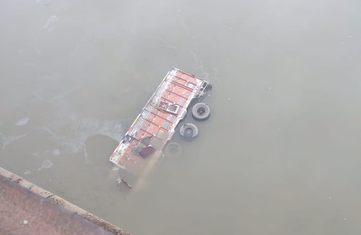 Second truck fell from the bridge due to collision with the truck, two died
