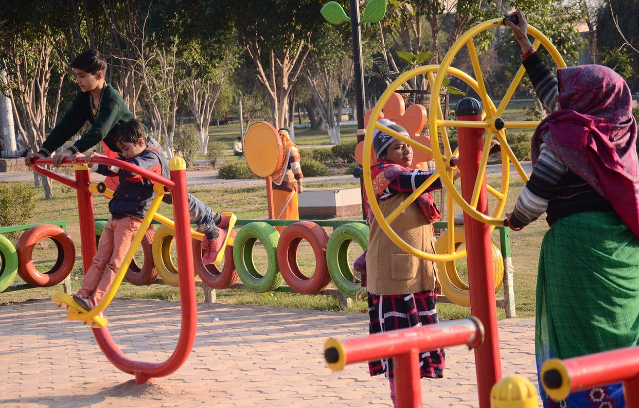 cold, sunlight, children