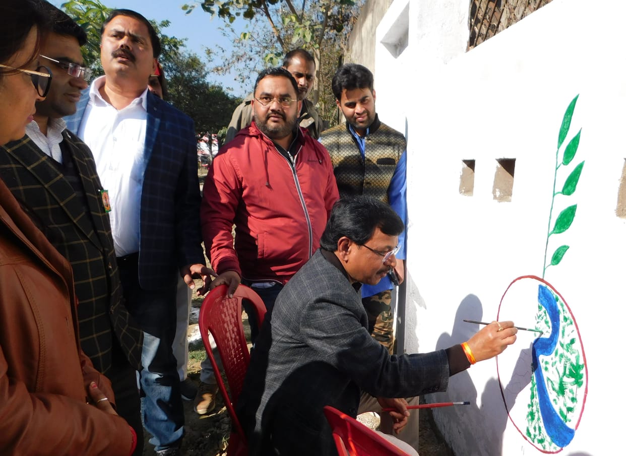 kanpur dehat painter