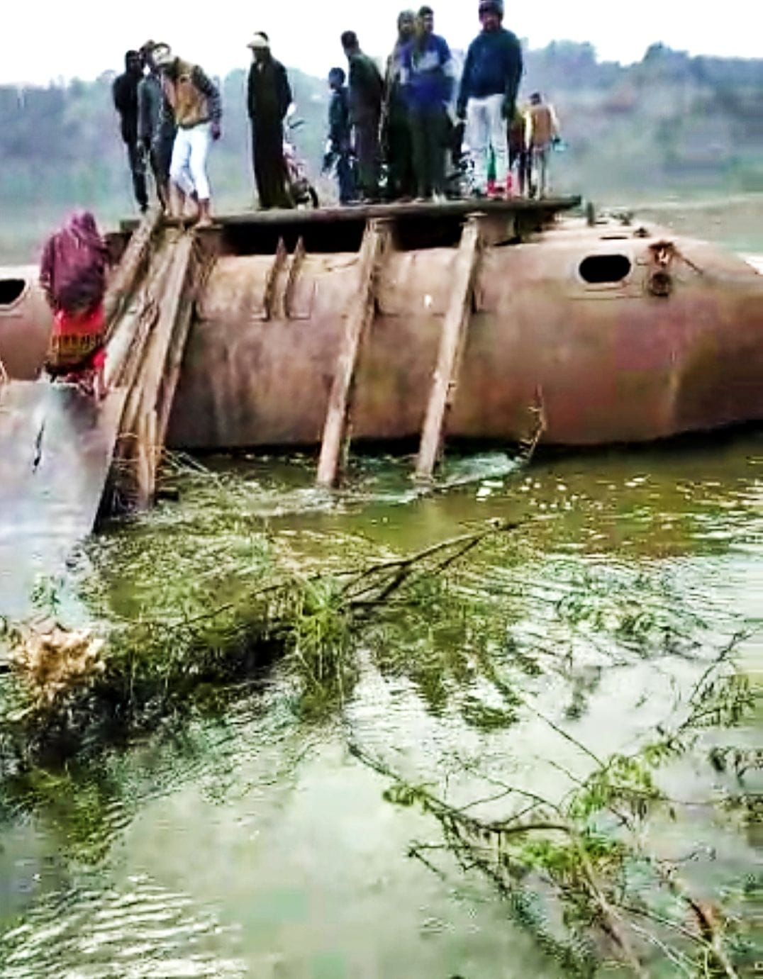 kanpur dehat river