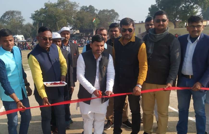 Mau reached the semi-finals defeating Ghazipur