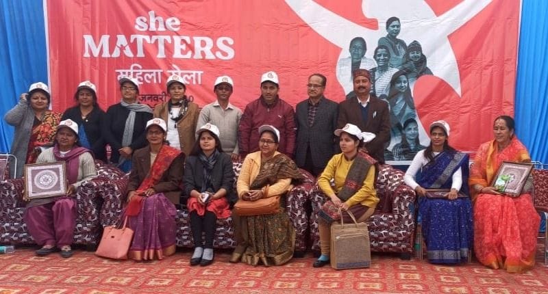 Honored women for doing excellent work on Girl's Day