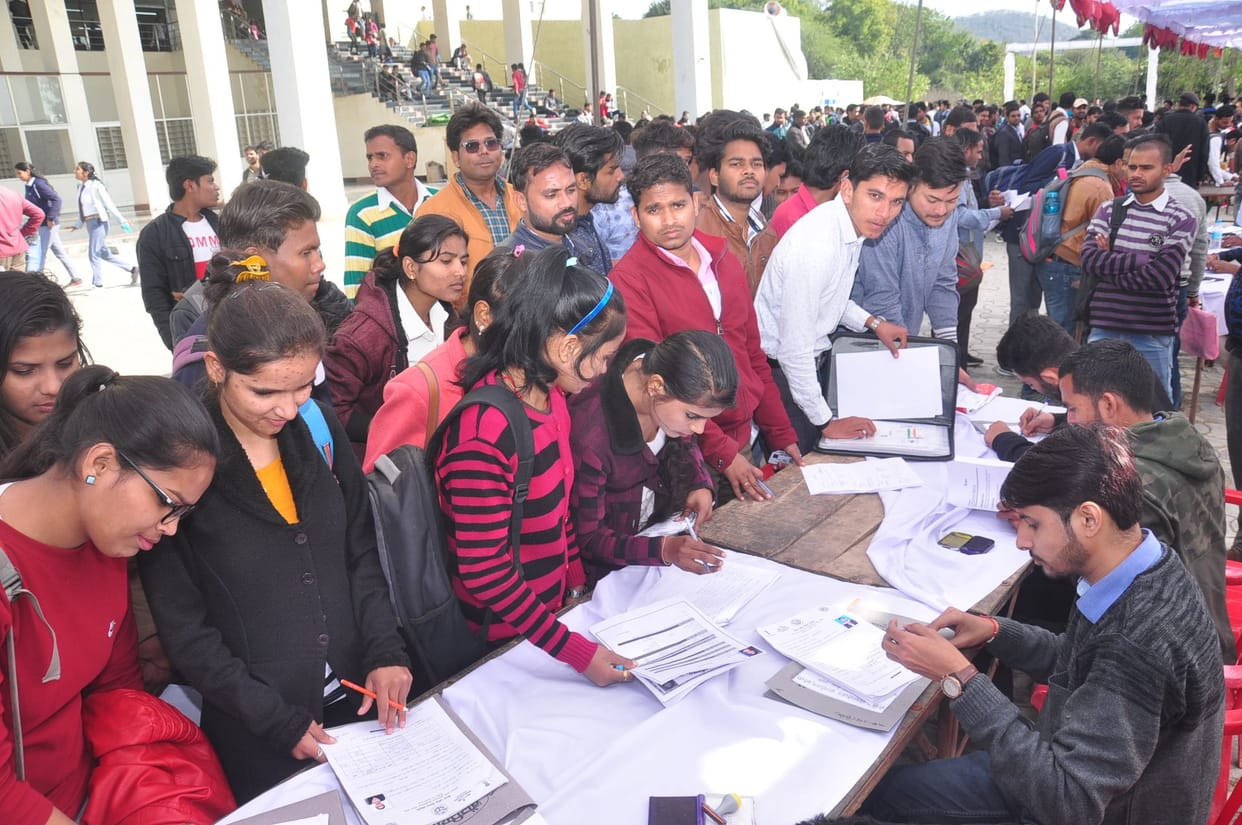 found up to four lac packege in job fair