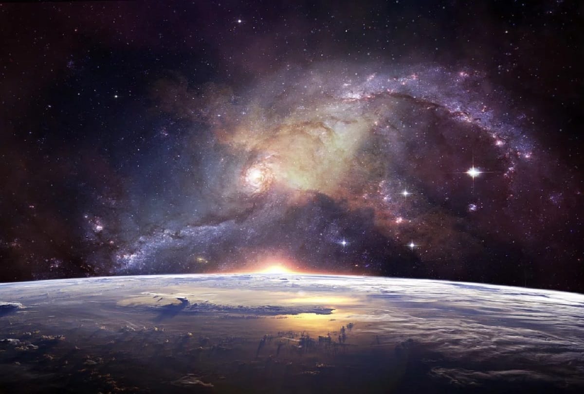 Betelgeuse among the brightest stars in the sky is now dimming