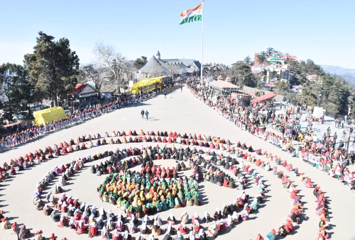 1500 women made human chain gave message of Beti Bachao, Beti Padhao