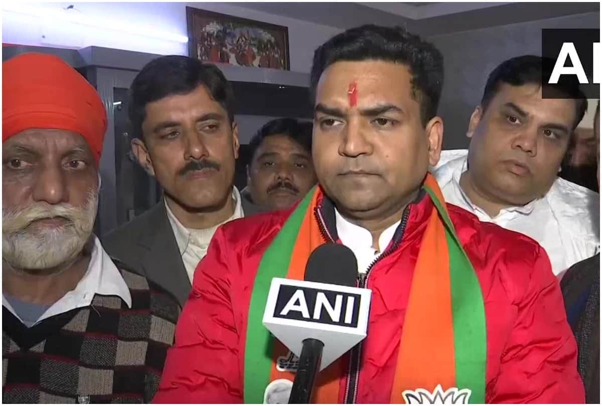 Pulwama attack one year kapil mishra angry over rahul gandhi tweet says shame on you