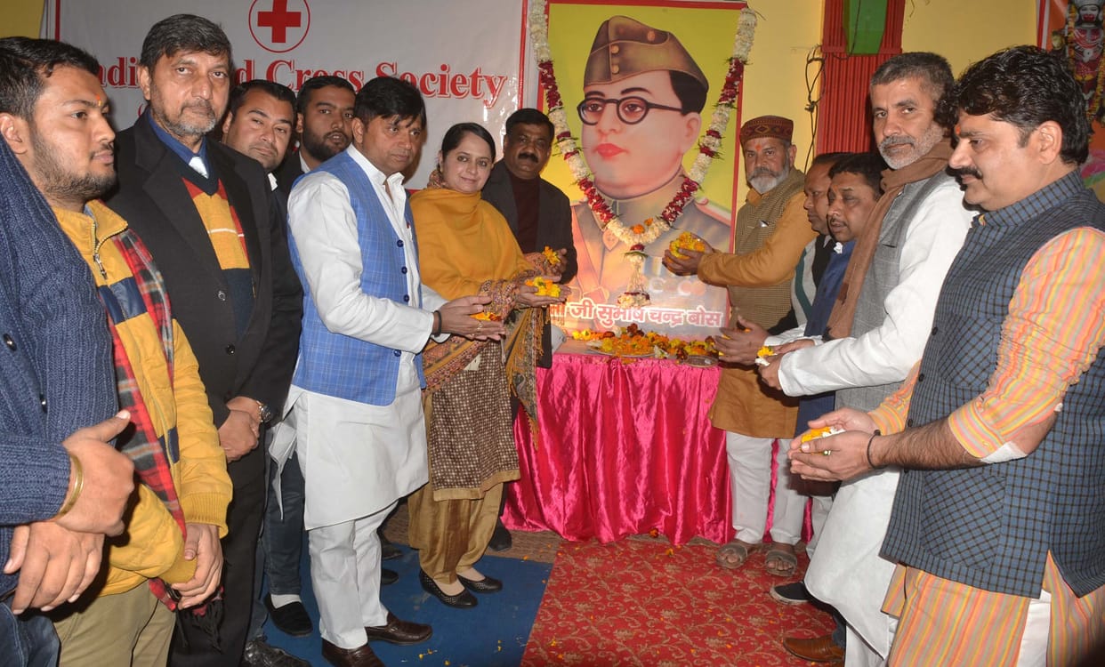 150 people donated blood on Subhash Jayanti