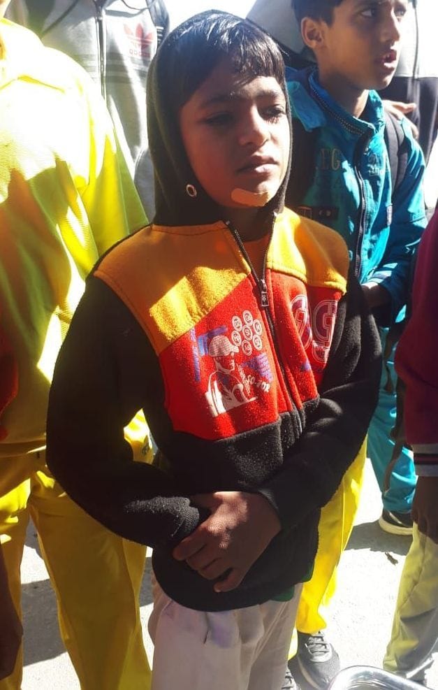 student who remained pyramid fell from above during rehearsal of republic day parade, injured