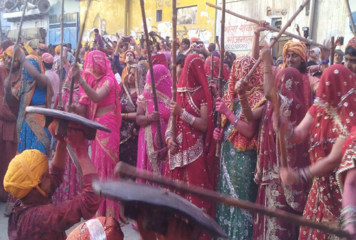 Fag Festival will Start from Vasant Panchami Lathamar Holi of Barsana Starts