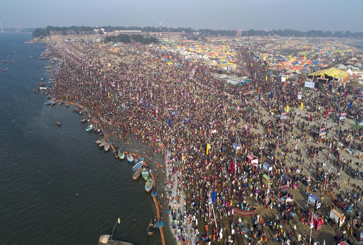 Mauni Amavasya: Mass of devotees gathered at the confluence