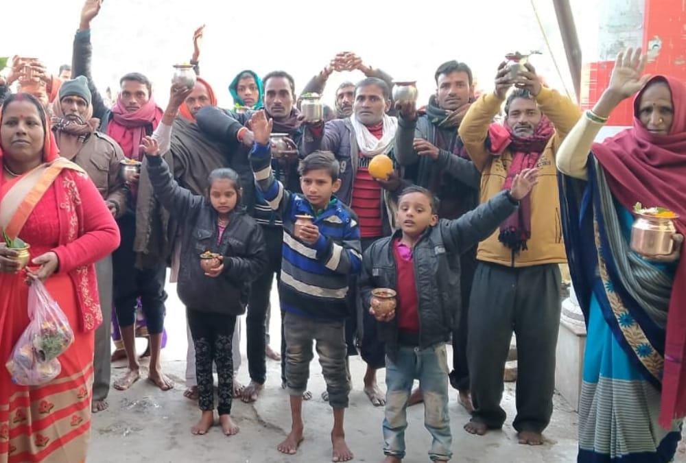 People worship in Ayodhya om Mauni Amavasya.