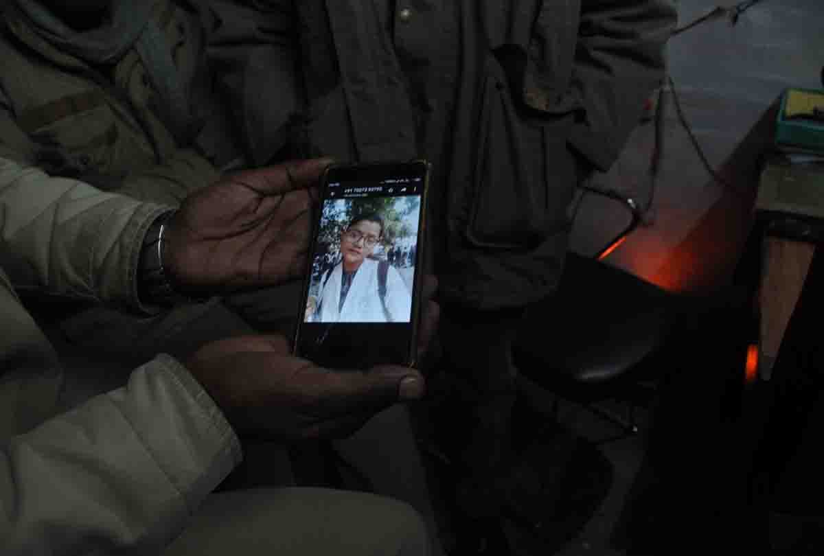 MBBS girl student missing, scooty found on Ganga barrage
