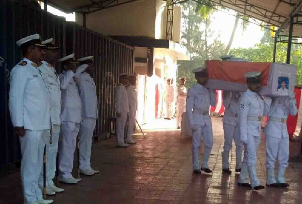 Last farewell to 19-year-old martyr Hariom with moist eyes