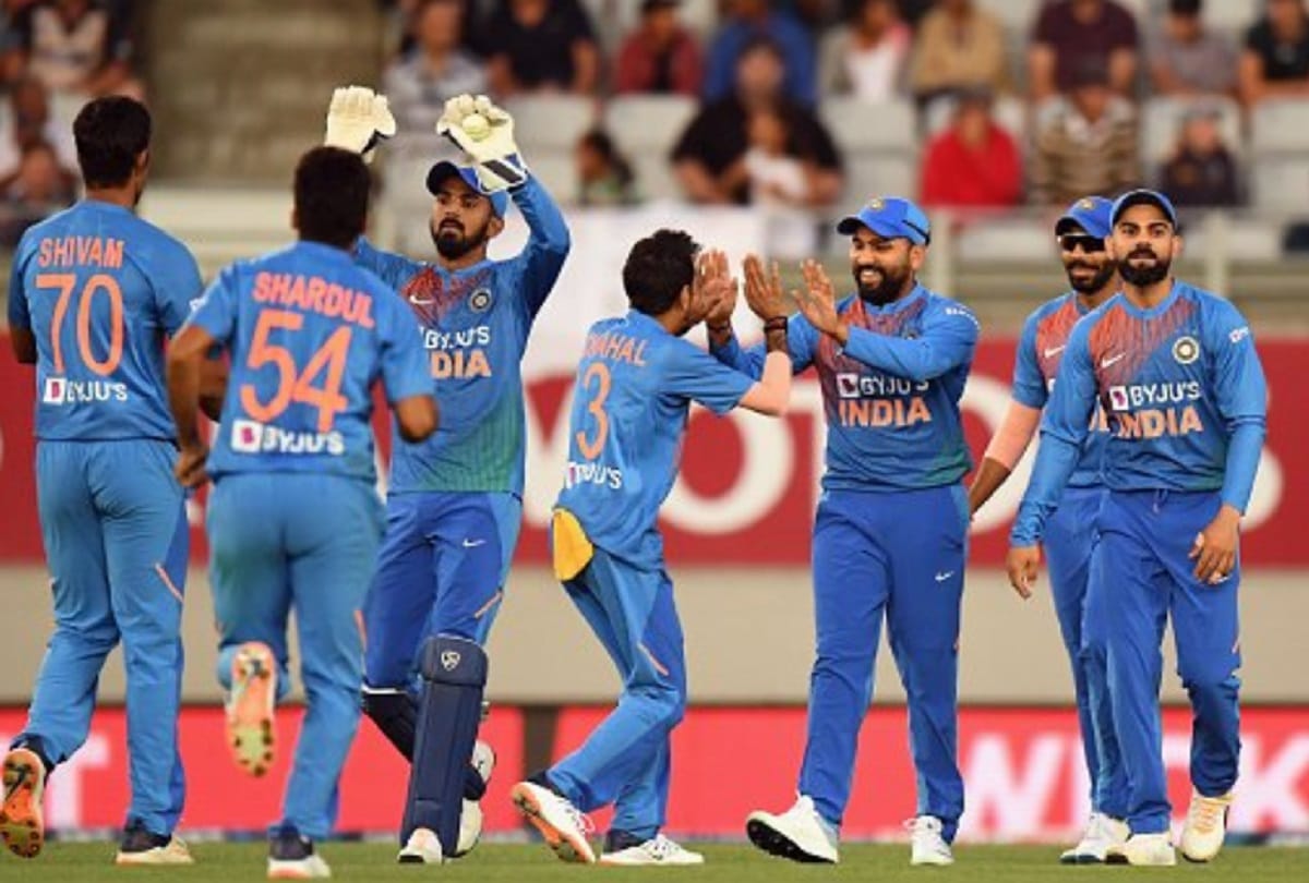 KL Rahul creates record with successive fifties against New Zealand as wicket-keeper batsman