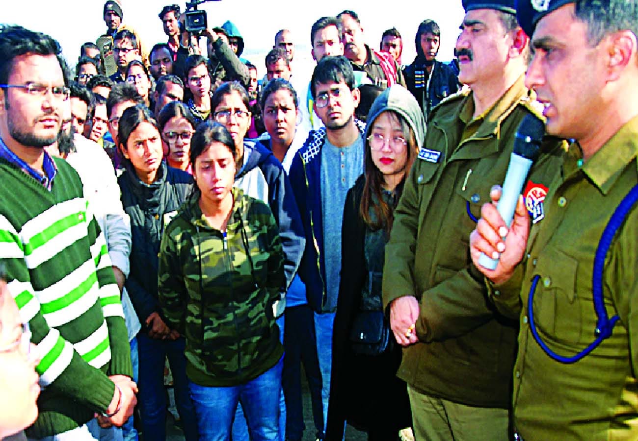MBBS girl student suicide case in kanpur