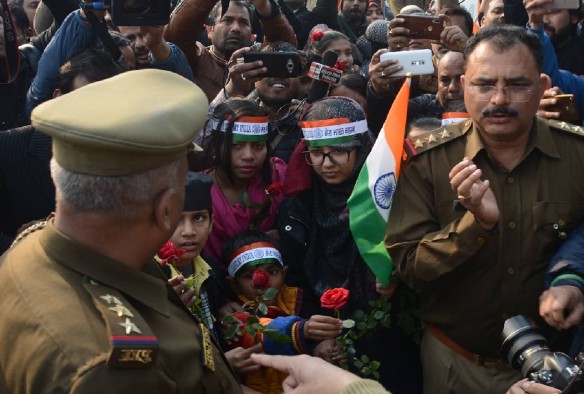 Women protest against caa in Ghantaghar Park for nine days in lucknow