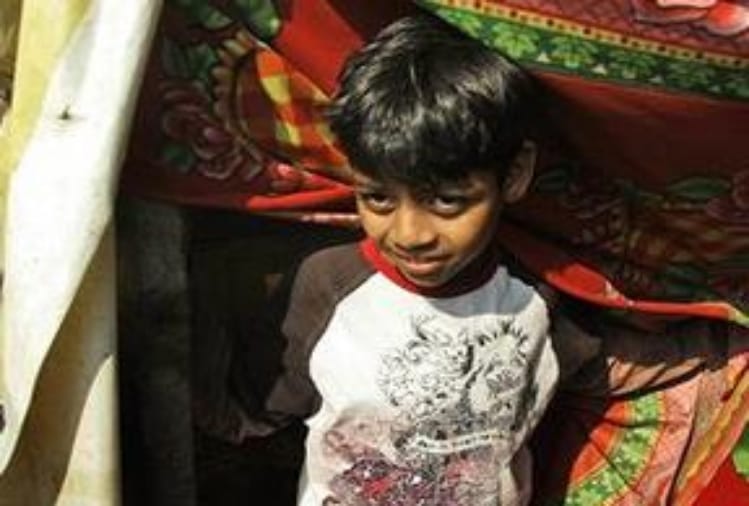 azharuddin mohammed ismail slumdog millionaire actor poor condition