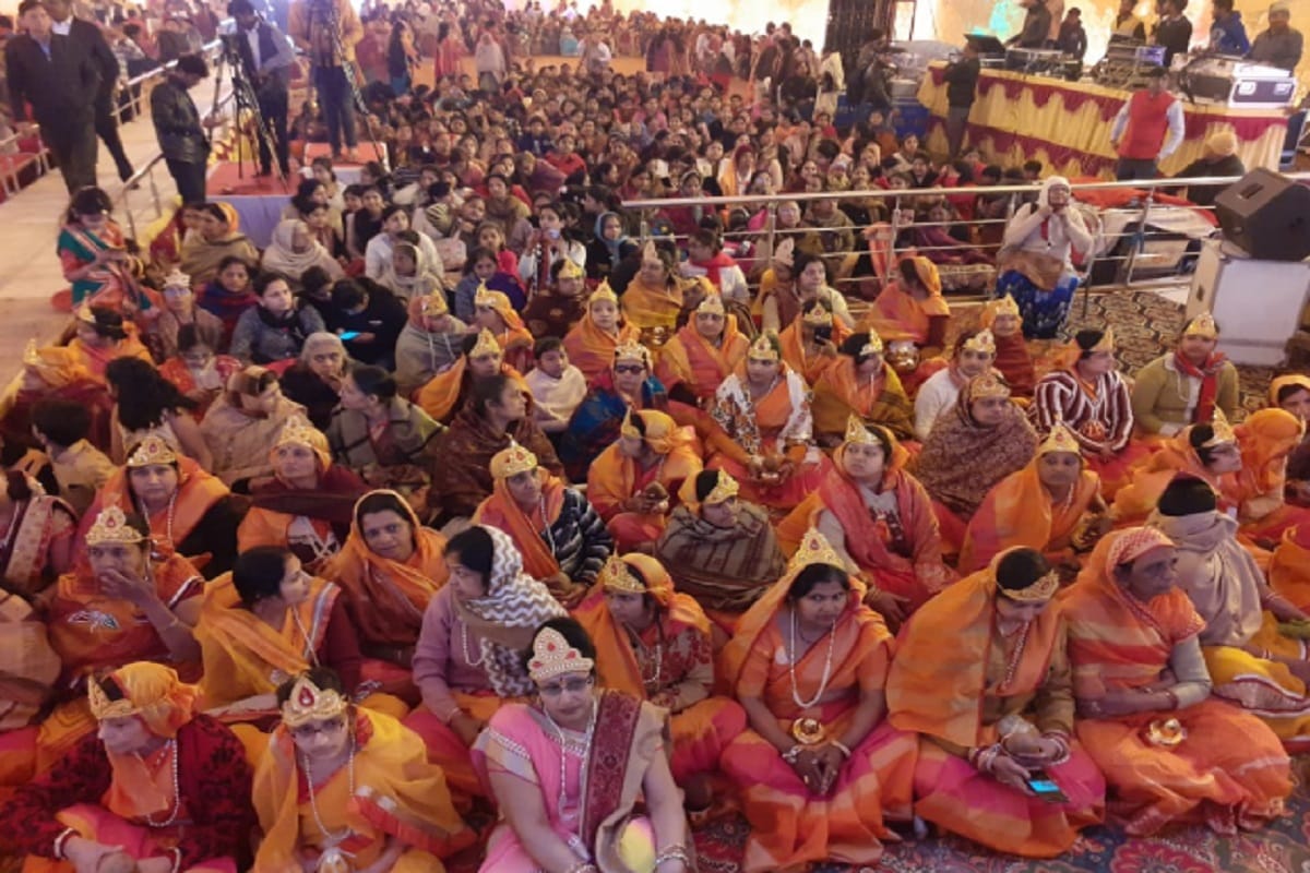 Panchkalyanak Pratishtha Mahotsav has started in Baraut of Baghpat City