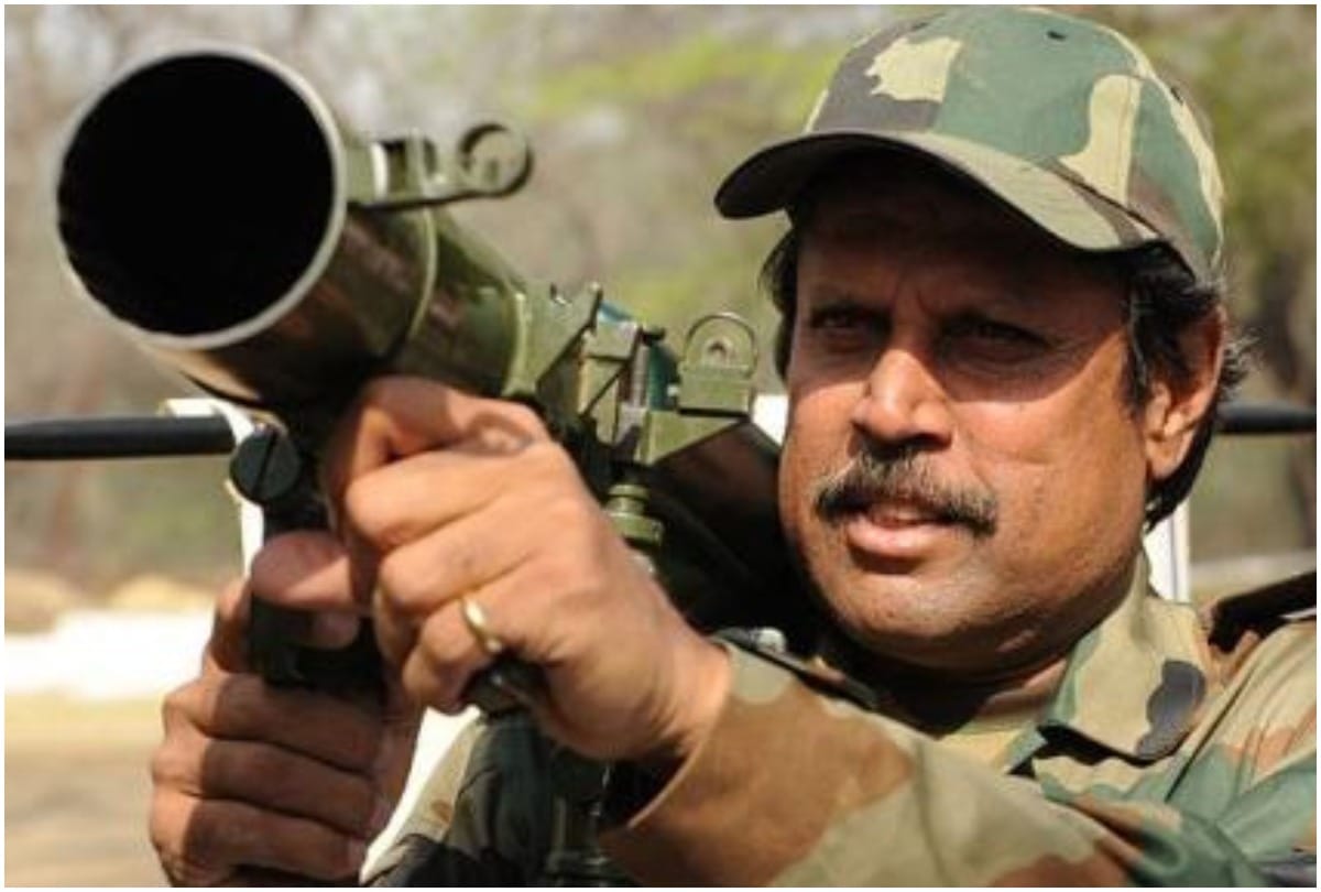 Republic day 2020 Indian Cricketers Who Served In Indian Armed Forces From Dhoni To Kapil Dev