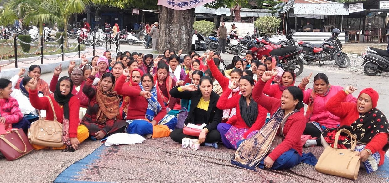 Anganwadi worker movement continues