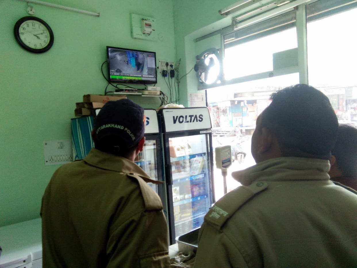 Thieves blew two LCDs from the railway station