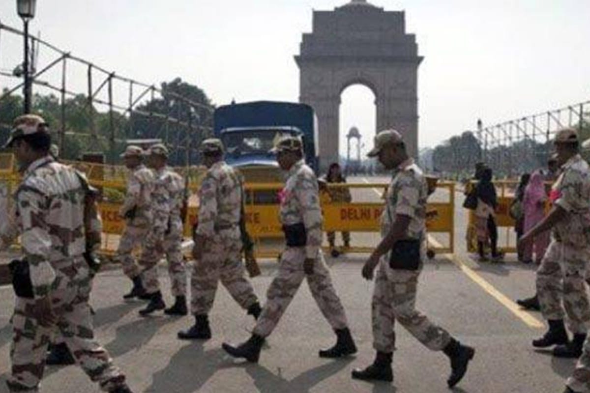 Republic Day 2020 delhi police on alert, NSG, SPG, ITBP units deployed, facial recognition installed