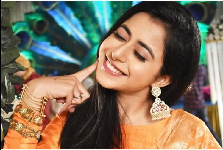 सेजल शर्मा की आत्महत्या के दो दिन बाद मां का आया बयान, कह दी ऐसी बात - Tv Actress Sejal Sharma Funeral In Udaipur Mother First Reaction On Her Suicide - Entertainment