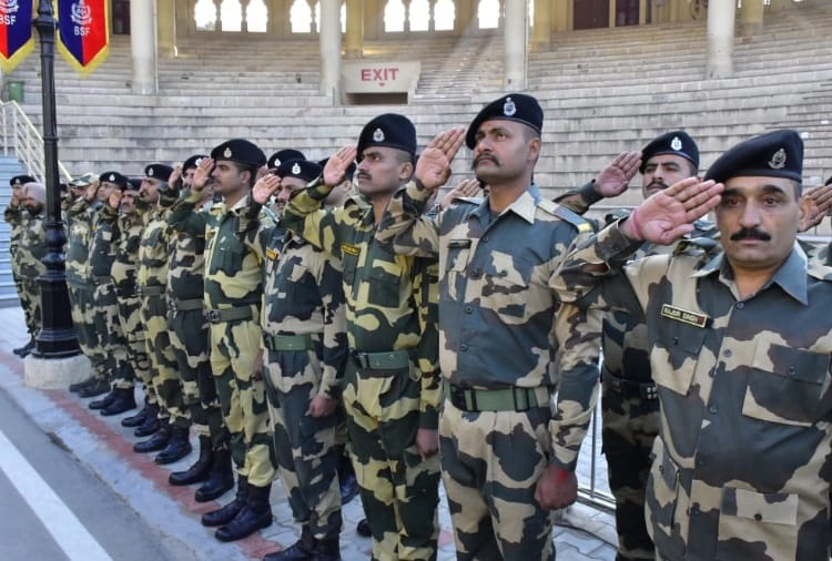republic day 2020: Celebration Of Republic Day at Attari Wagah Border