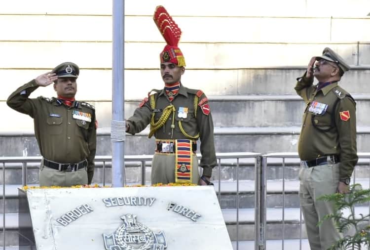 republic day 2020: Celebration Of Republic Day at Attari Wagah Border