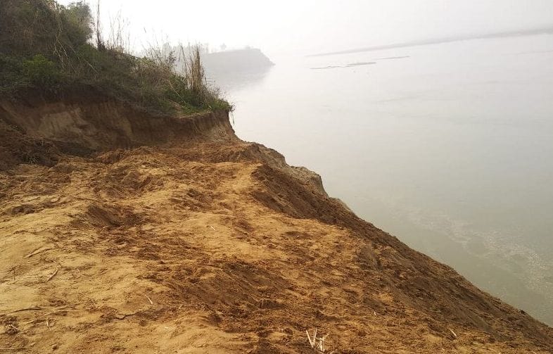 Embankment on Ganga Barrage
