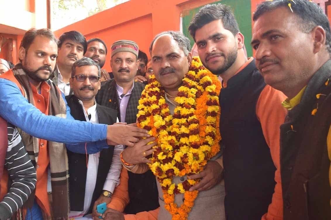 Newly appointed BJP district president strongly welcomed on arrival in the district