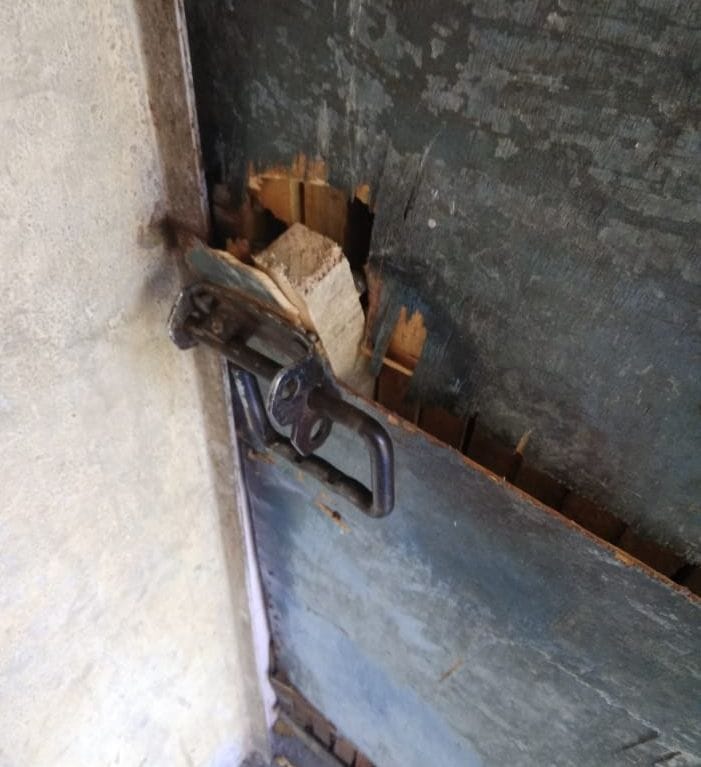 Robbery in broad daylight at the house of a Jal Nigam employee