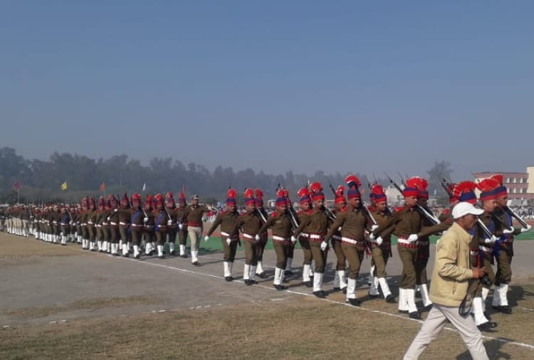 Two policemen of Haryana Receive president medal and 12 got police medal