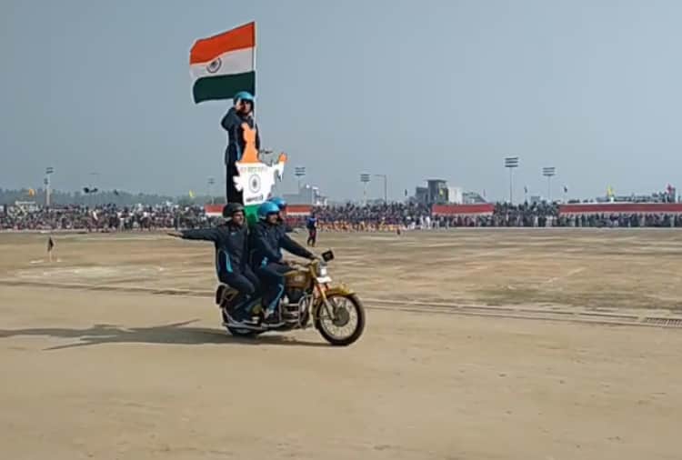 CM Manohar Lal Hoist Flag At Jind, See beautiful pictures of Republic Day