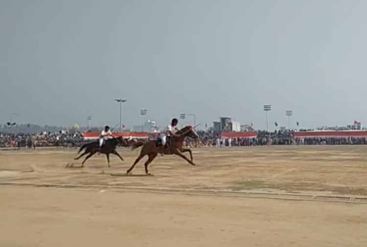 CM Manohar Lal Hoist Flag At Jind, See beautiful pictures of Republic Day