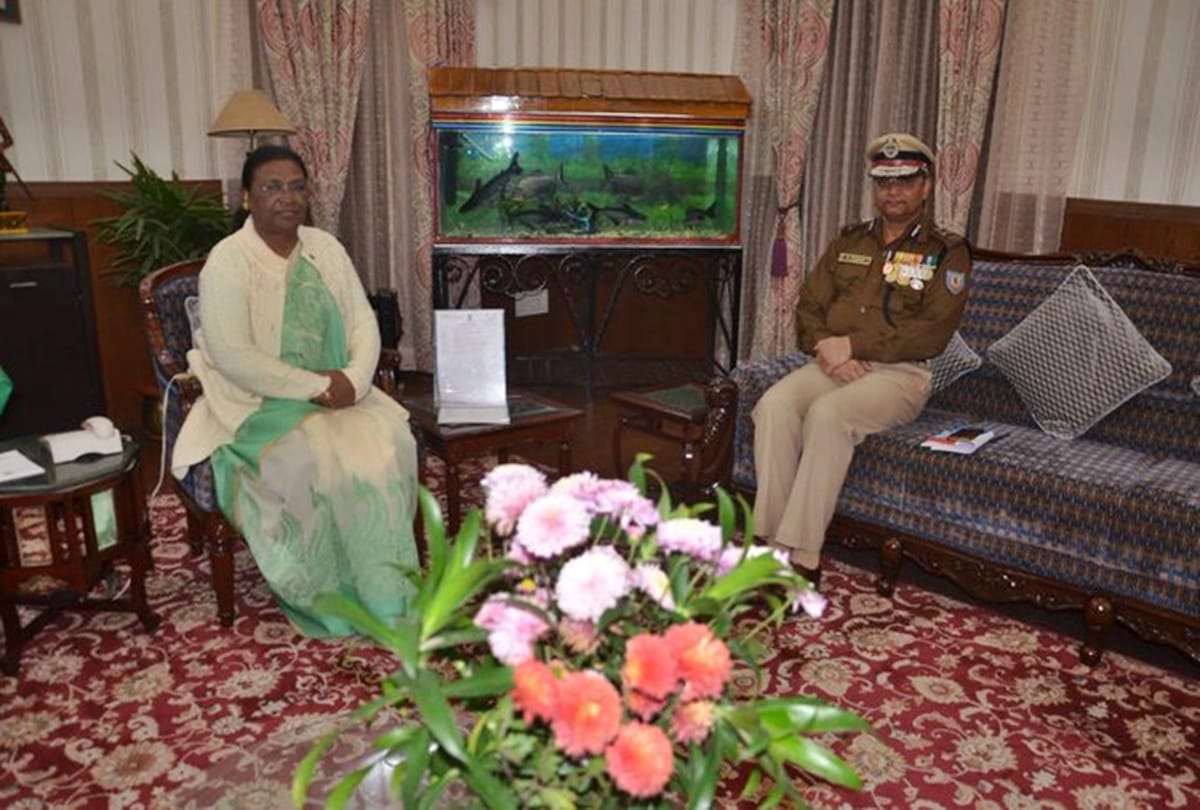 Jharkhand Governor Draupadi Murmu directed DGP to take action against accused in Chaibasa incident