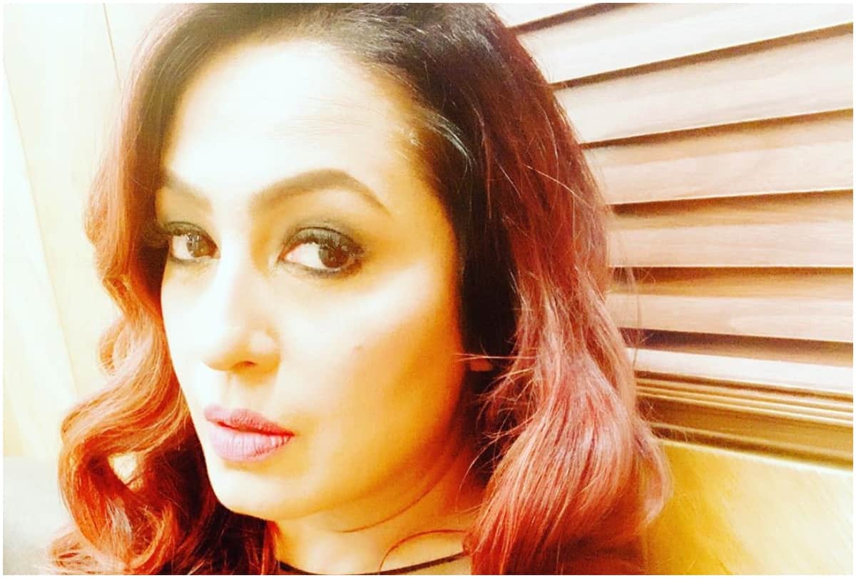 Kashmera Shah Hacked Instagram Account Recovered actress informed fans