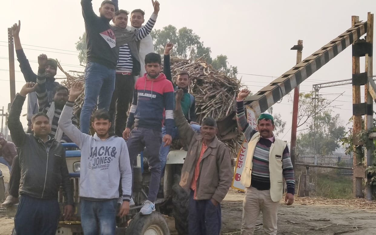 Farmer injured due to fall of height gauge, commotion